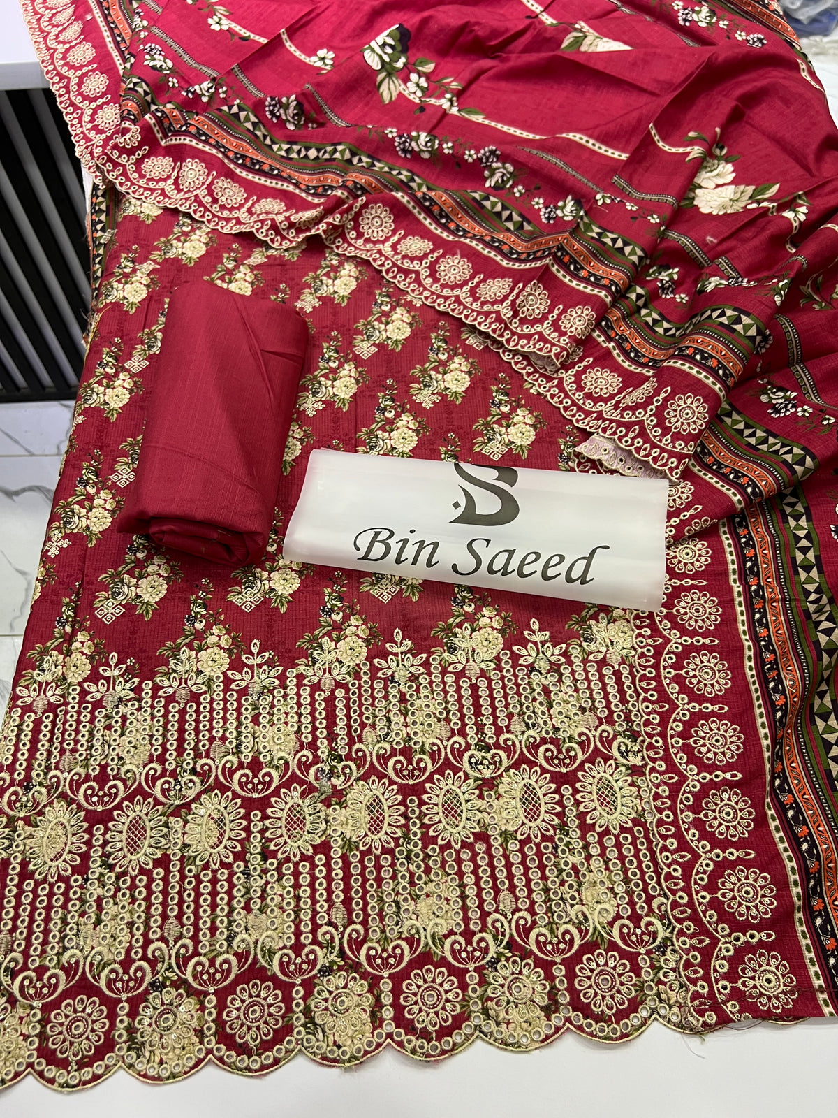 Bin Saeed Embroidered Khaddar 3-Piece Suit