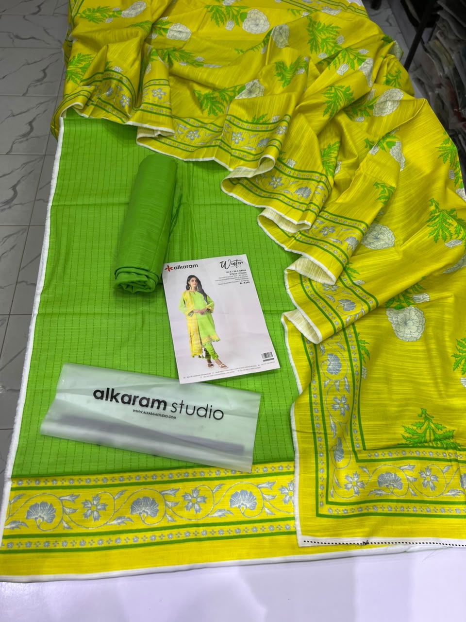 Alkaram Leftover Khaddar 3-Piece